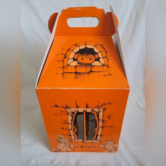 1999 Halloween Build•A•Bear Box with Great Graphics and Details. Great Decor - Picture 11 of 15